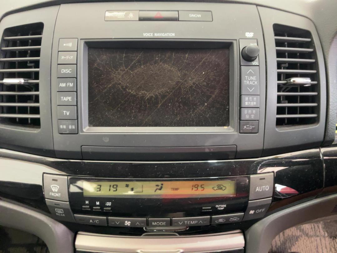 Photo '13' of Toyota Allion Photo '13' of Toyota Allion