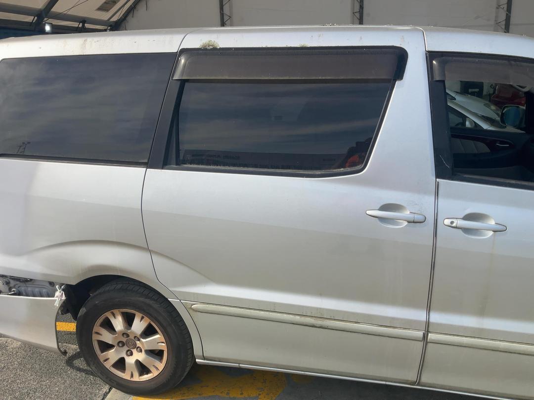 Photo '15' of Toyota Alphard V