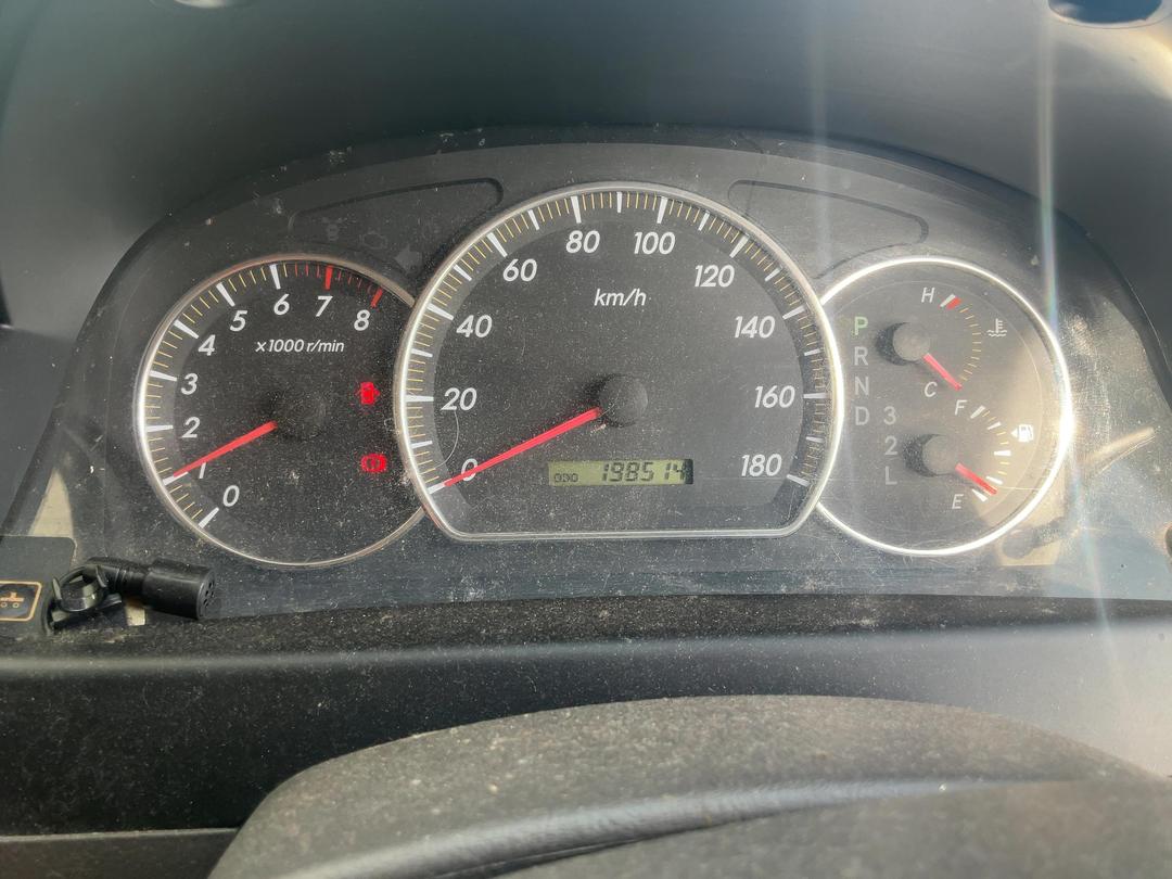 Photo '18' of Toyota Alphard V