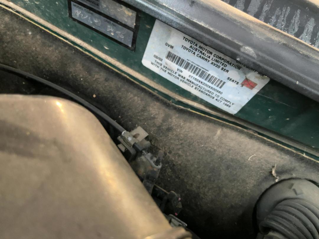 Photo '11' of Toyota Camry GL