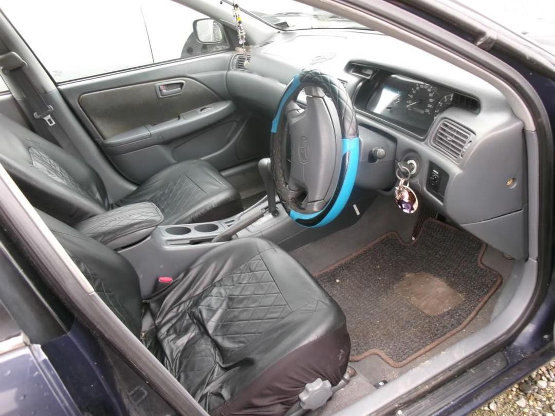 Photo '6' of Toyota Camry GL Photo '6' of Toyota Camry GL