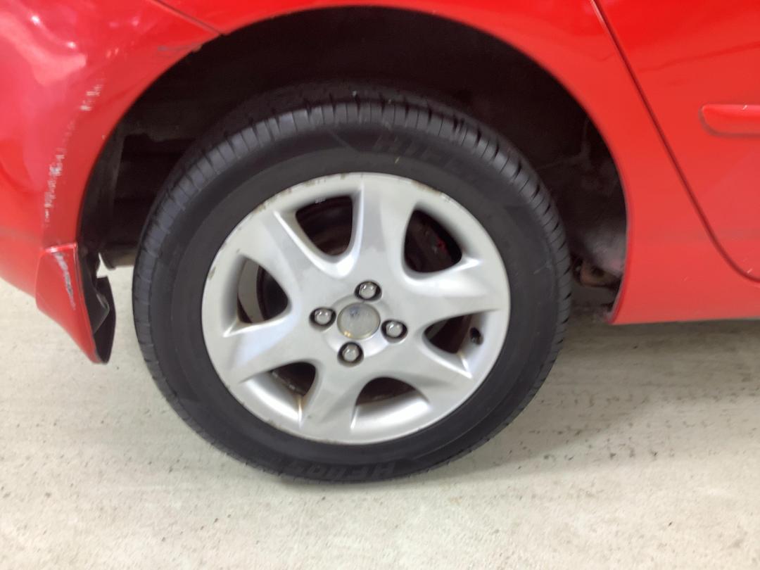 Photo '12' of Toyota Corolla