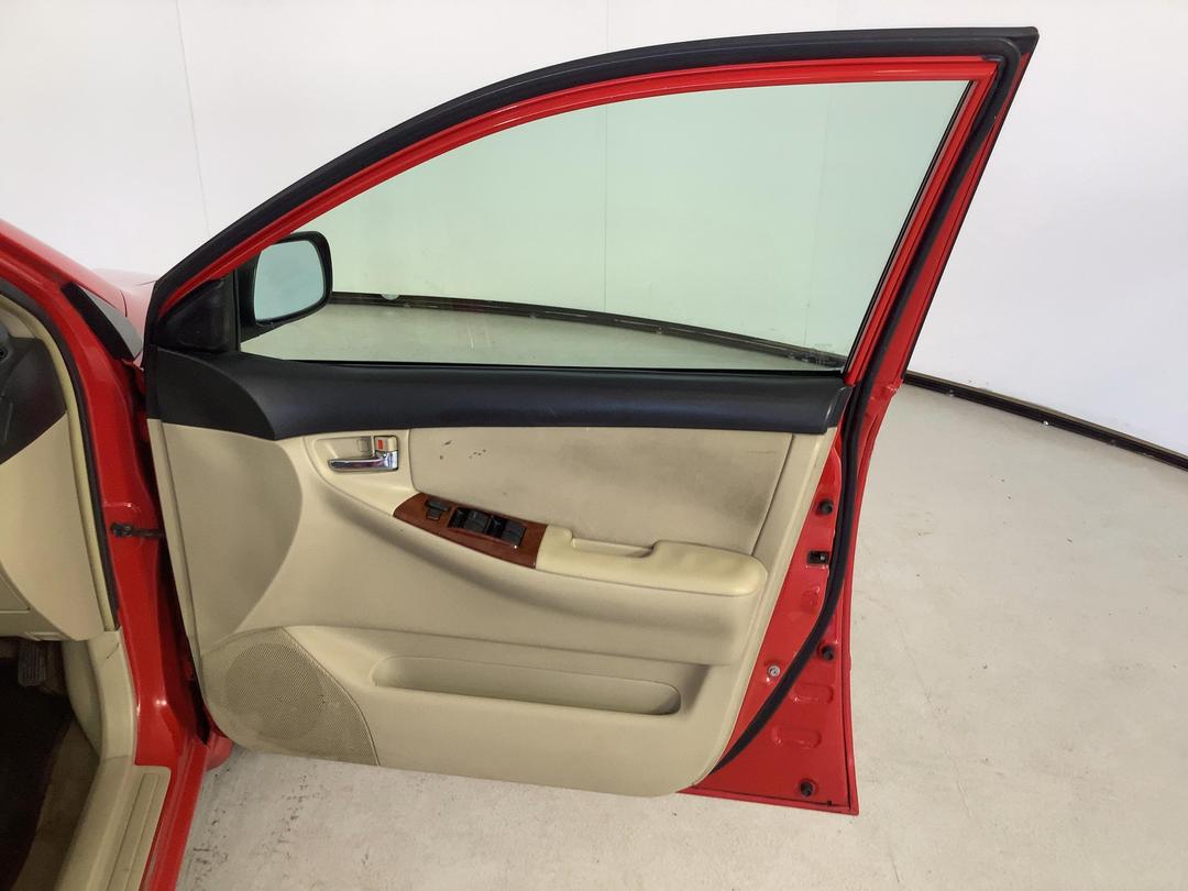 Photo '15' of Toyota Corolla