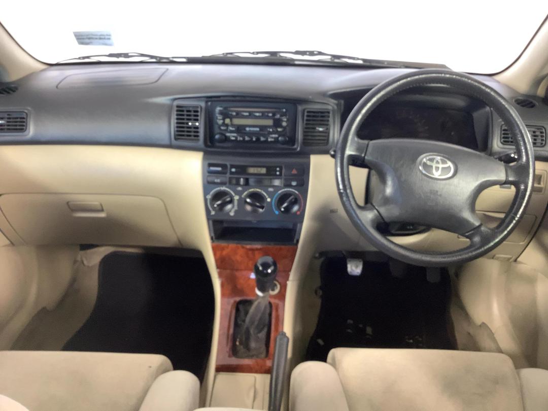 Photo '17' of Toyota Corolla