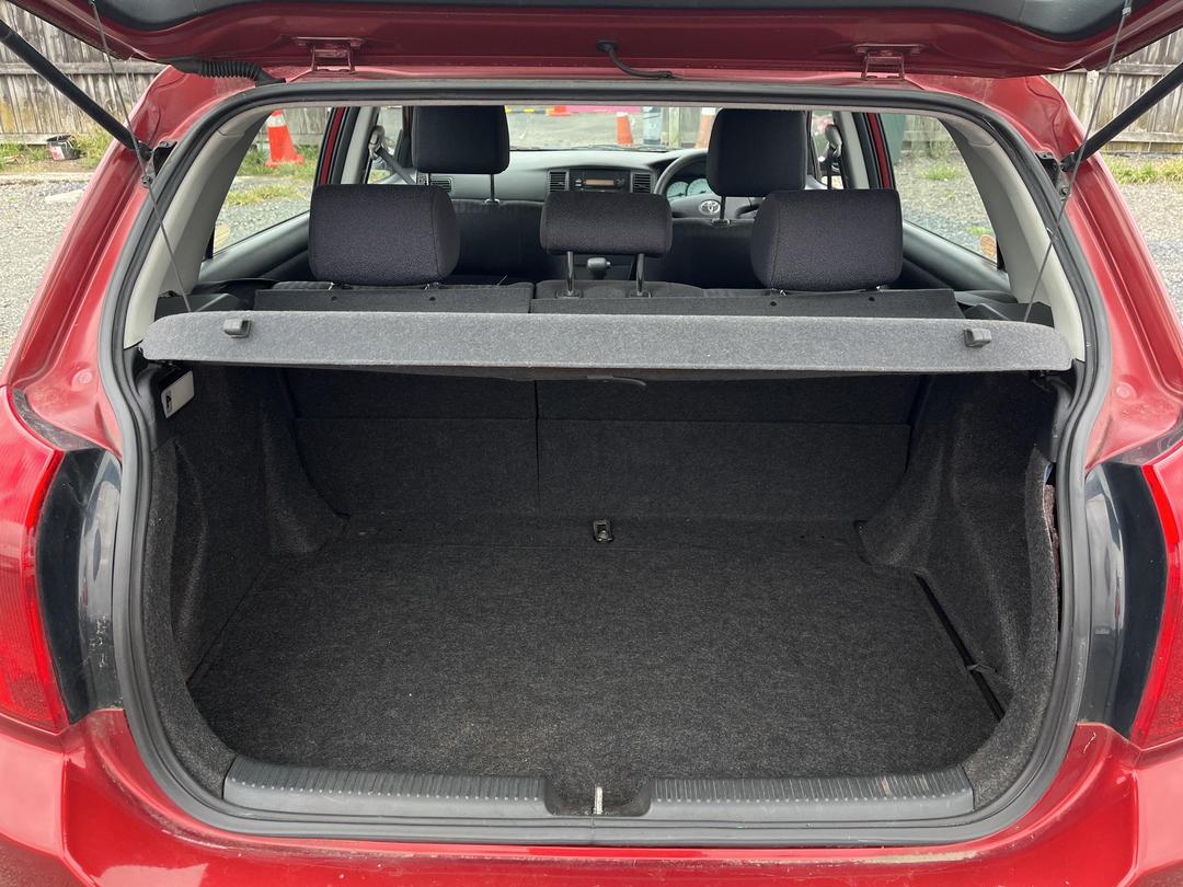 Photo '12' of Toyota Corolla GL