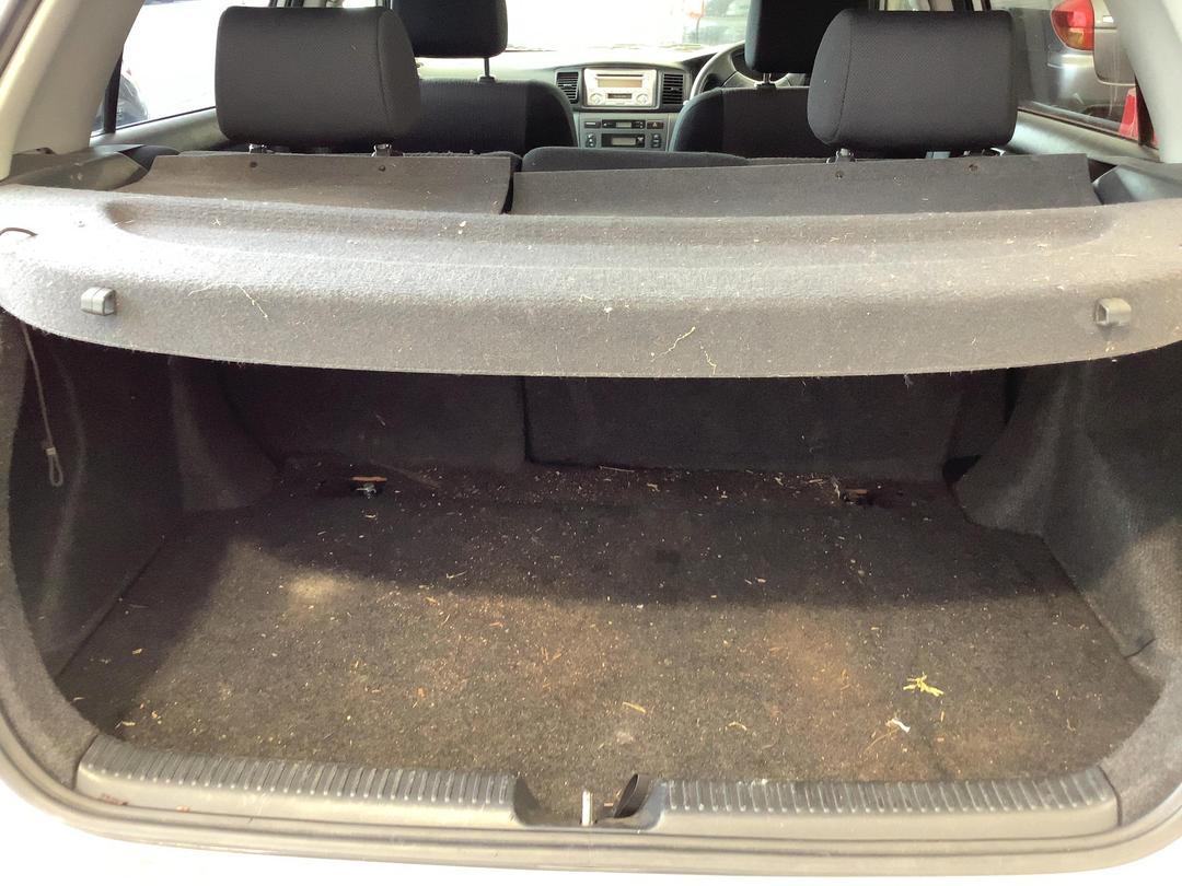 Photo '5' of Toyota Corolla Runx