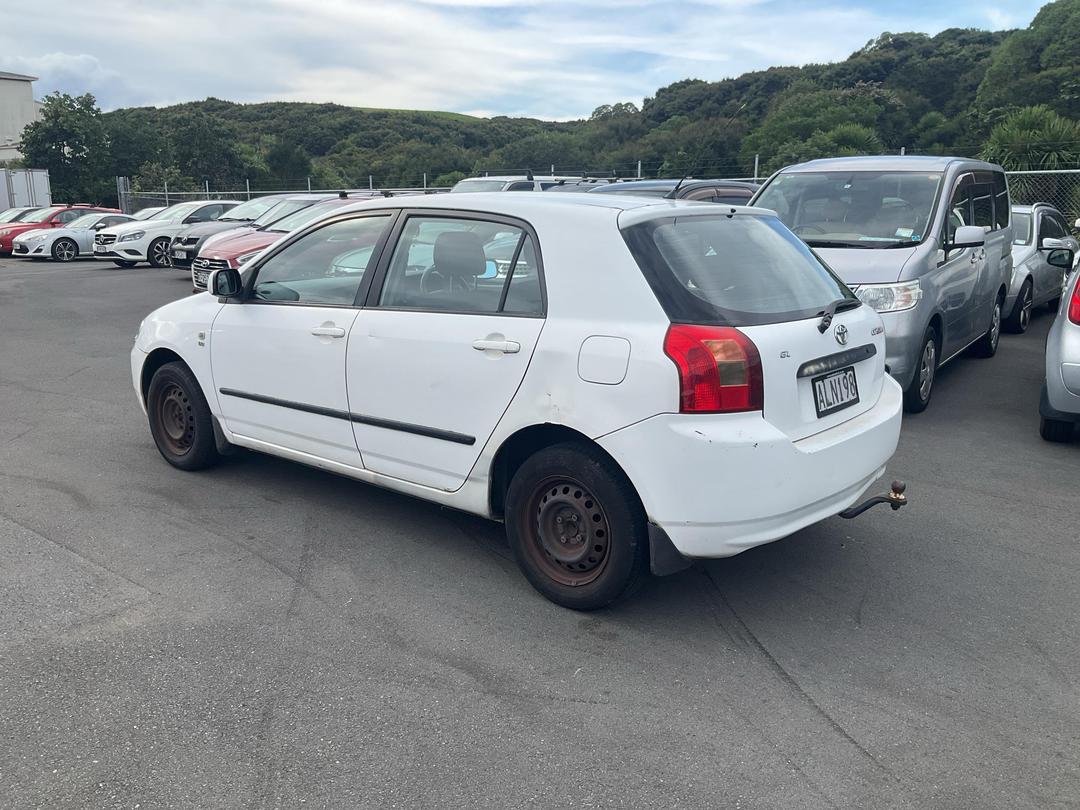 Photo '4' of Toyota Corolla GL