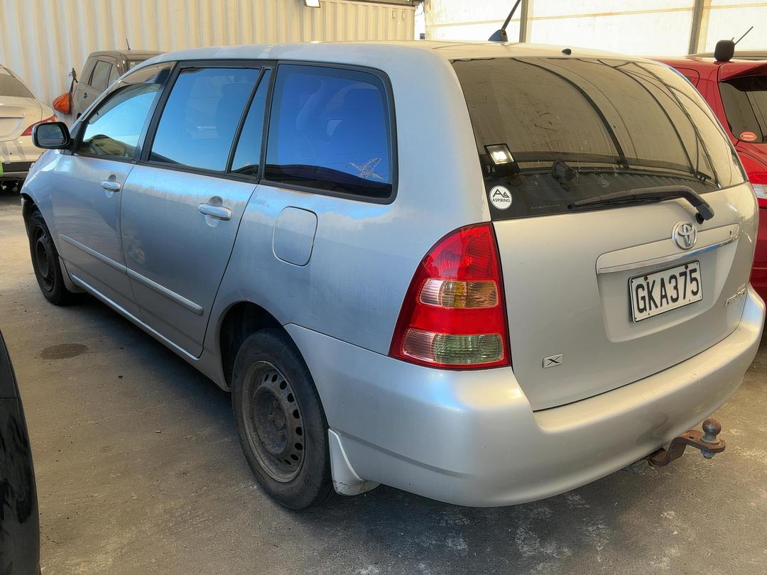 Photo '5' of Toyota Corolla Fielder Photo '5' of Toyota Corolla Fielder