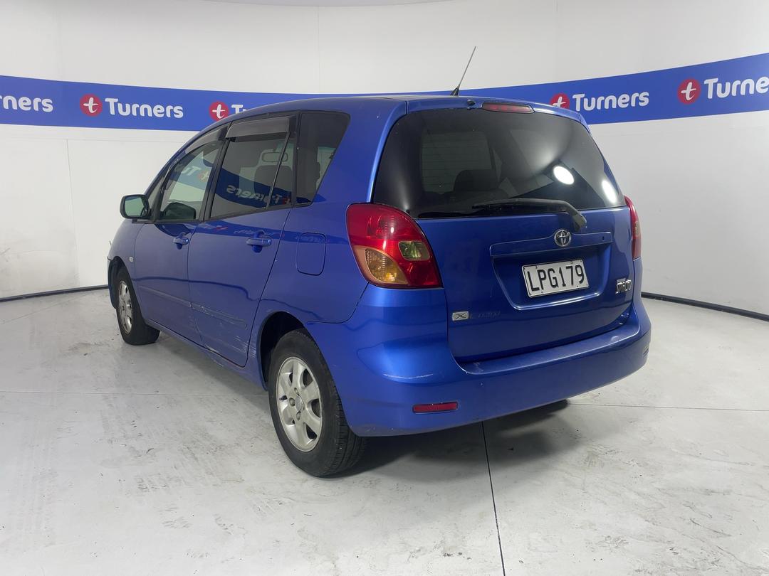 Photo '10' of Toyota Corolla Spacio Photo '10' of Toyota Corolla Spacio