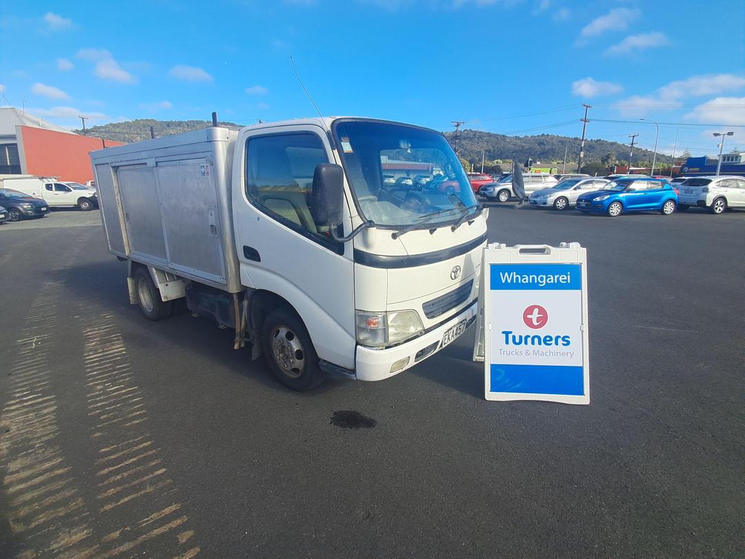 Photo '1' of Toyota Dyna Box Body