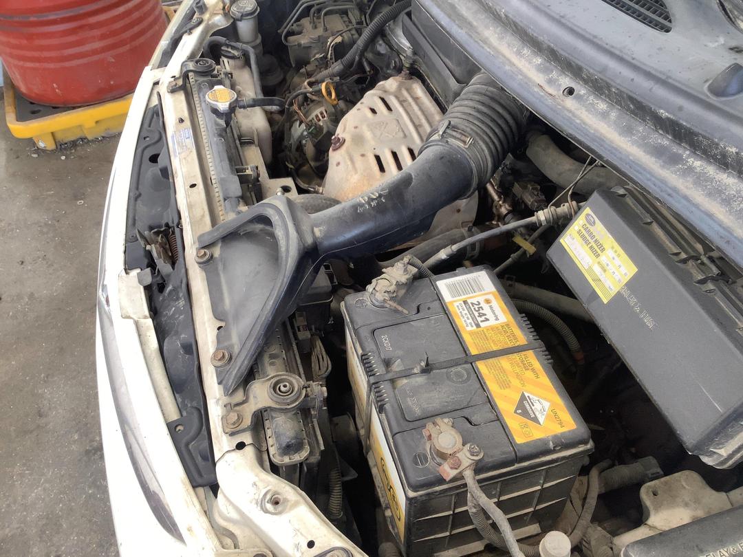 Photo '13' of Toyota Estima Aeras