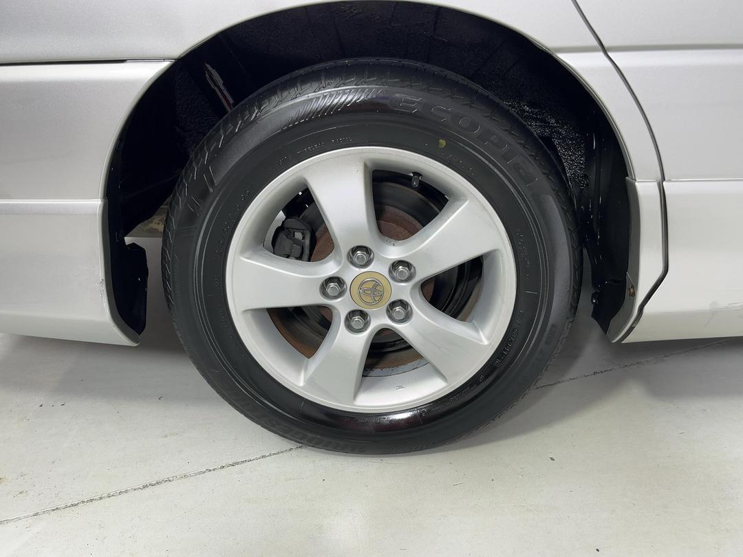 Photo '12' of Toyota Estima