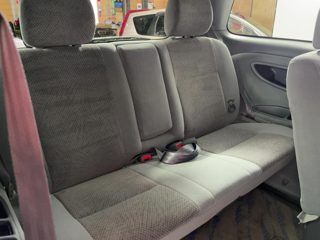 Photo '24' of Toyota Estima