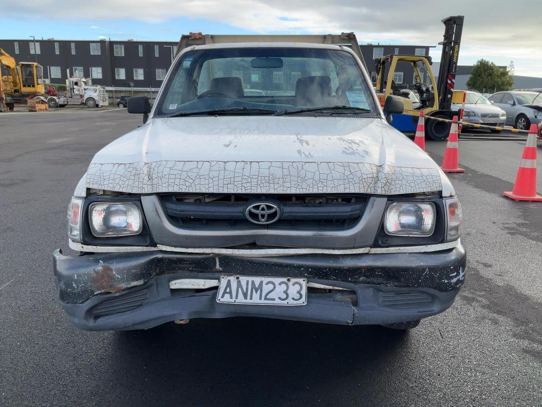 Photo '6' of Toyota Hilux S/C C/C