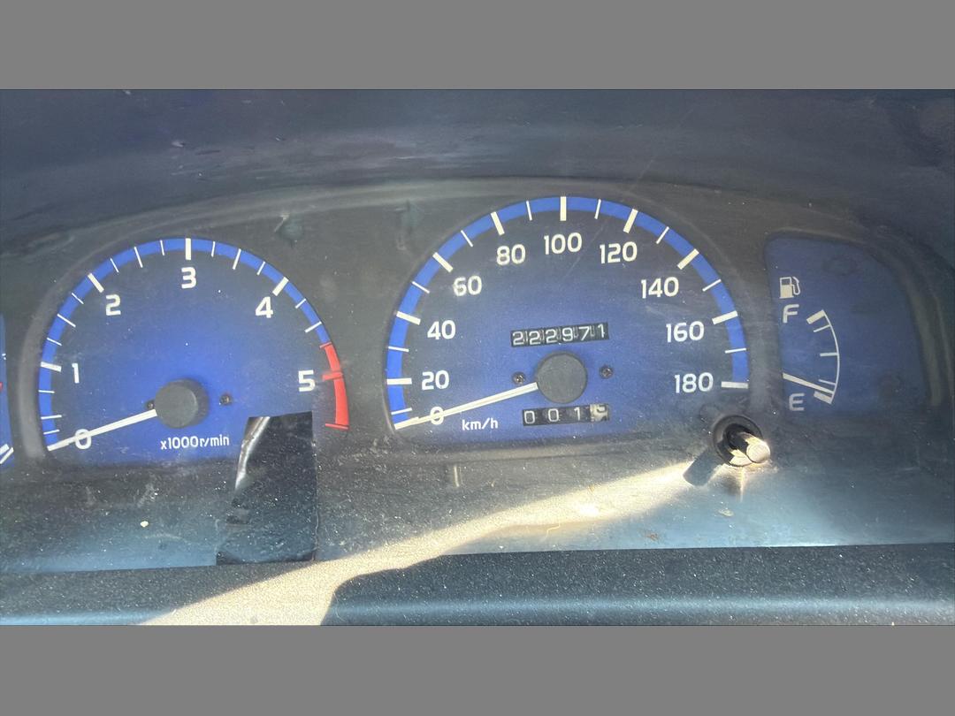 Photo '7' of Toyota Hilux D/C