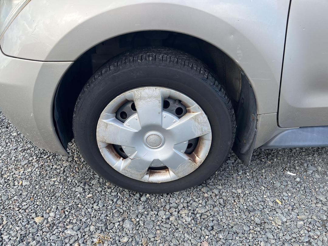 Photo '8' of Toyota IST