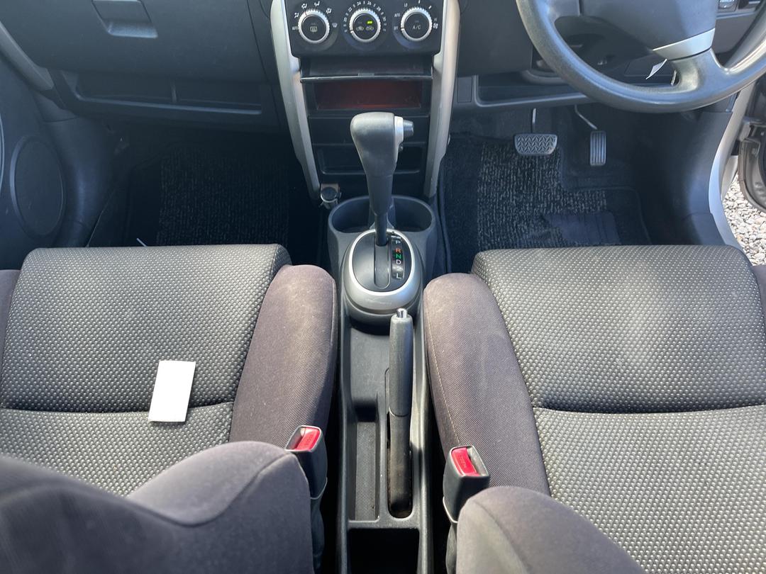 Photo '16' of Toyota IST