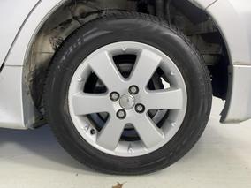 Photo '11' of Toyota IST