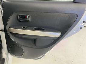 Photo '19' of Toyota IST