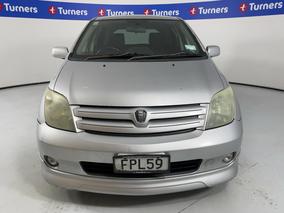 Photo '2' of Toyota IST
