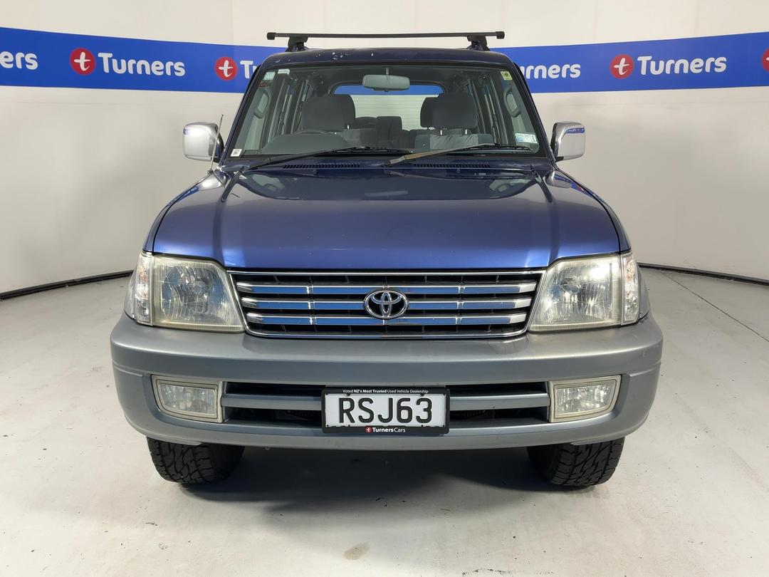 Photo '2' of Toyota Landcruiser Prado