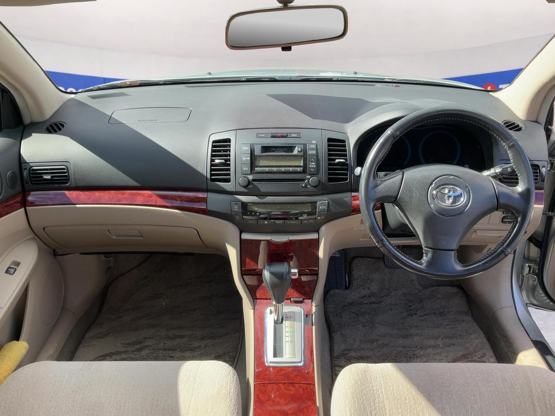 Photo '10' of Toyota Premio Photo '10' of Toyota Premio