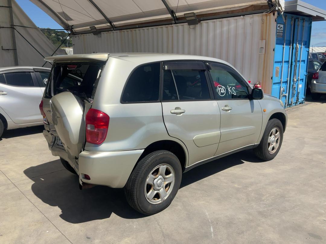 Photo '8' of Toyota Rav4 J Photo '8' of Toyota Rav4 J