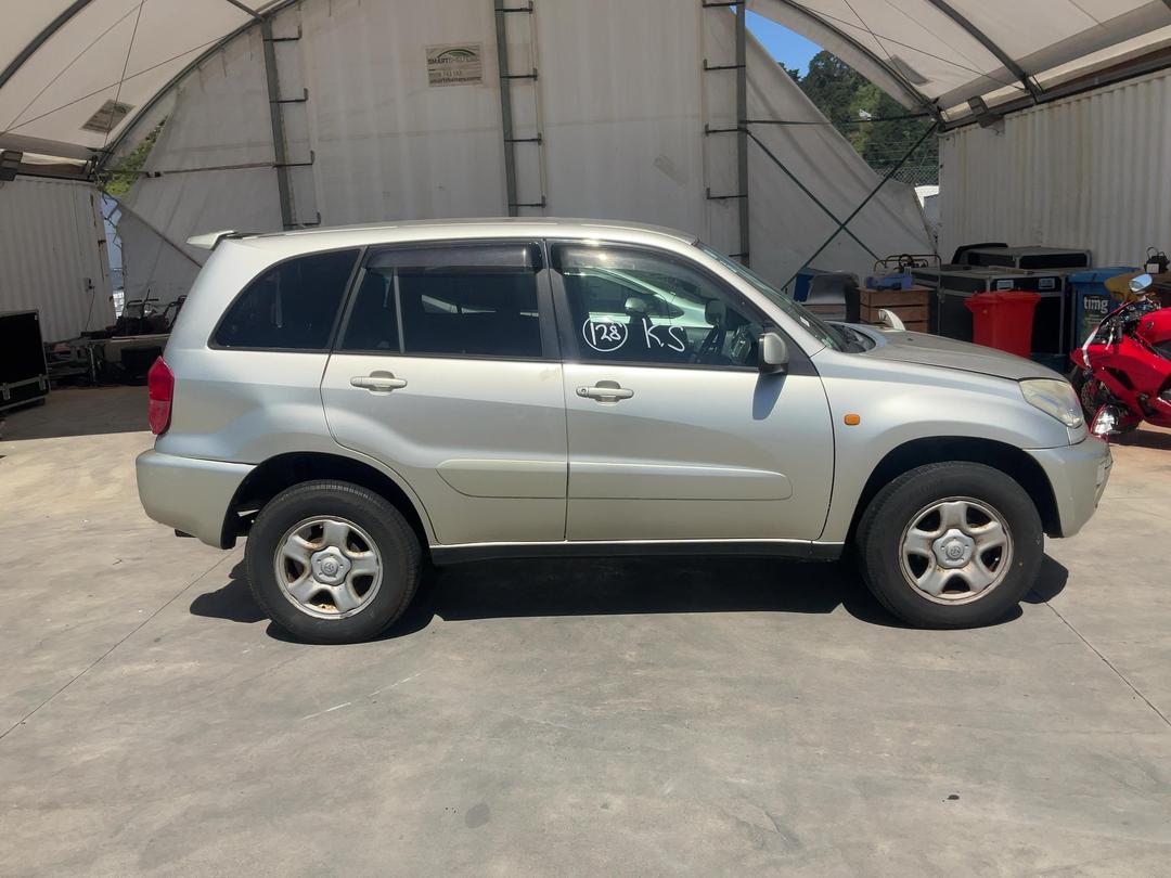 Photo '9' of Toyota Rav4 J Photo '9' of Toyota Rav4 J