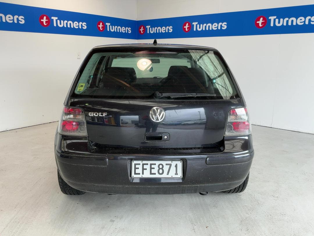 Photo '5' of Volkswagen Golf Photo '5' of Volkswagen Golf