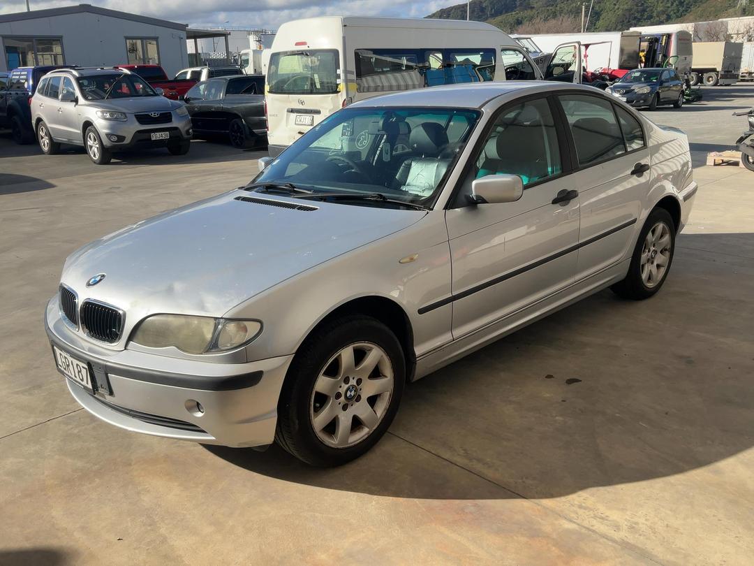 Photo '3' of BMW 3 Series 318I E46 Photo '3' of BMW 3 Series 318I E46