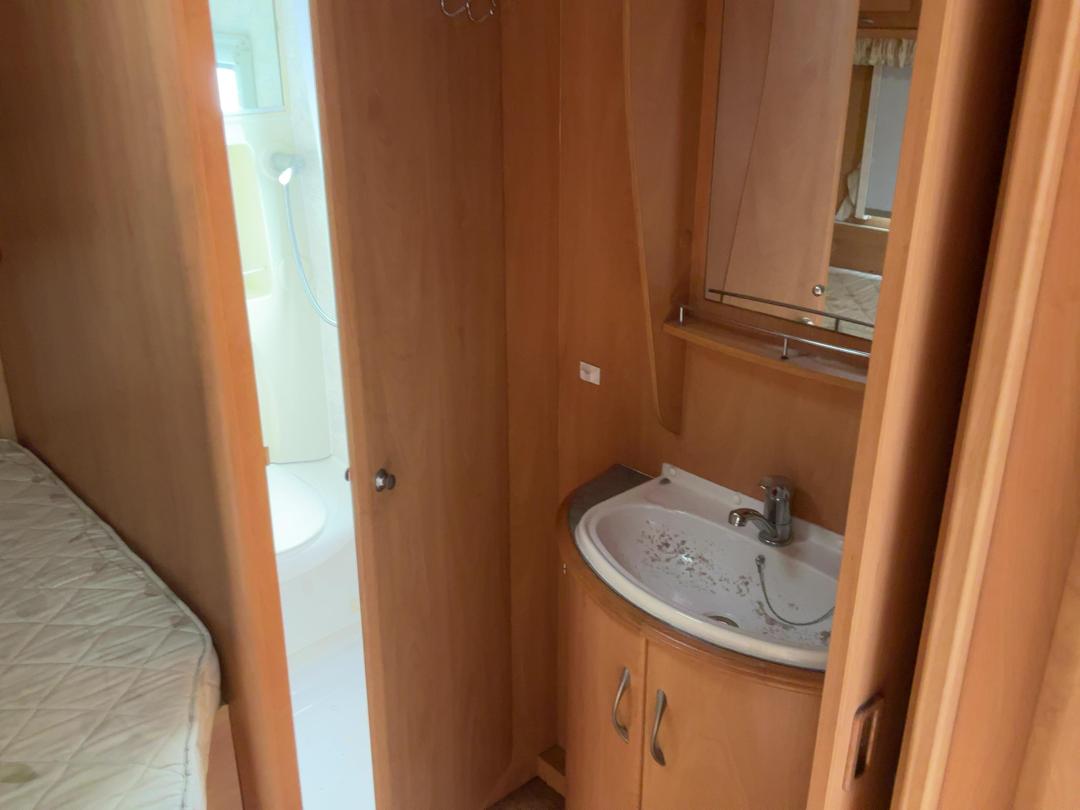 Photo '15' of Caravan Lexon Caravan - Single Photo '15' of Caravan Lexon Caravan - Single