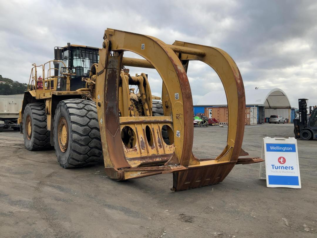 Photo '1' of Caterpillar 988G Log Loader