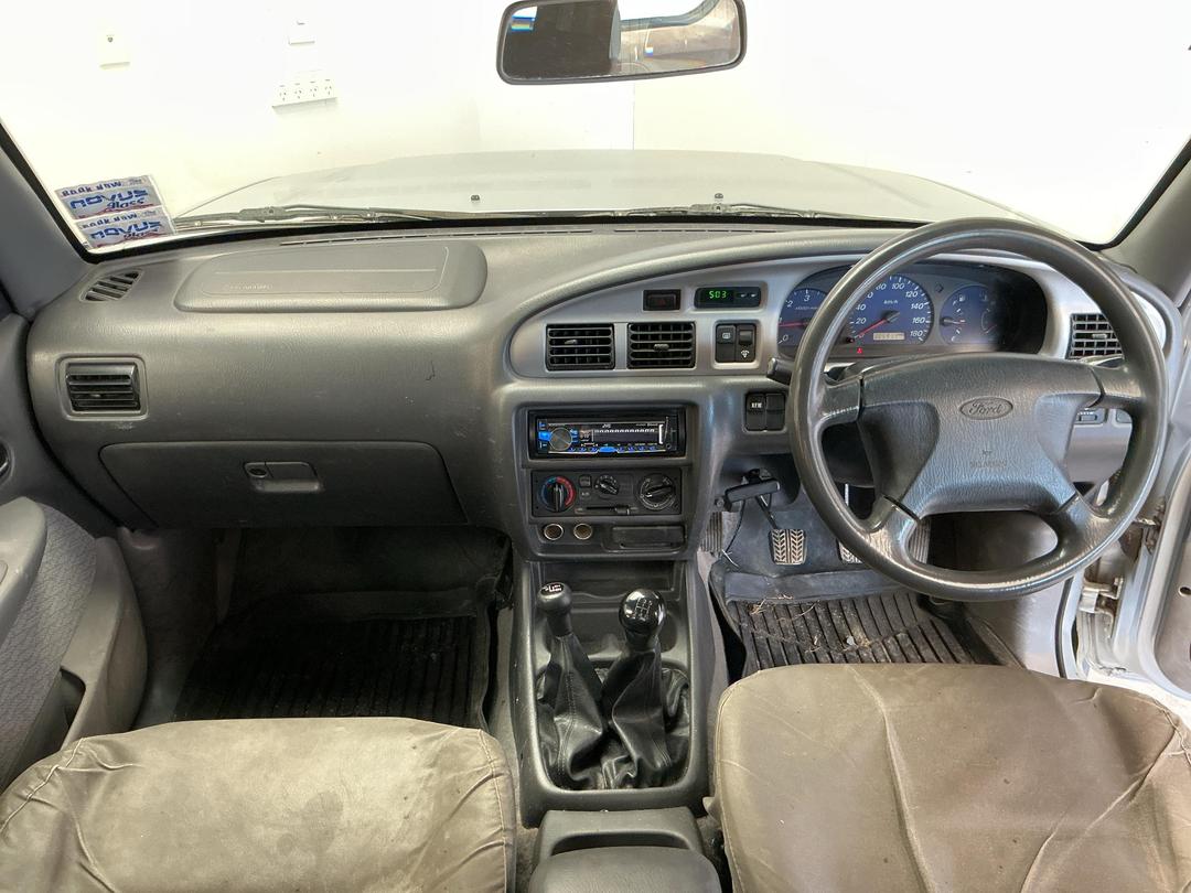 Photo '17' of Ford Courier