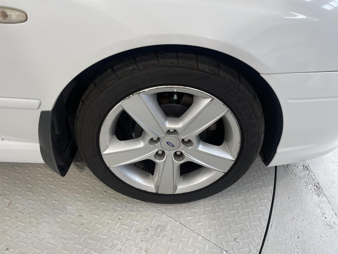 Photo '9' of Ford Falcon