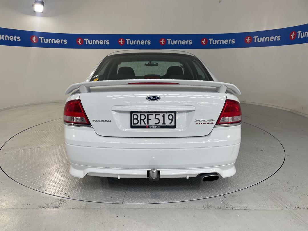 Photo '6' of Ford Falcon