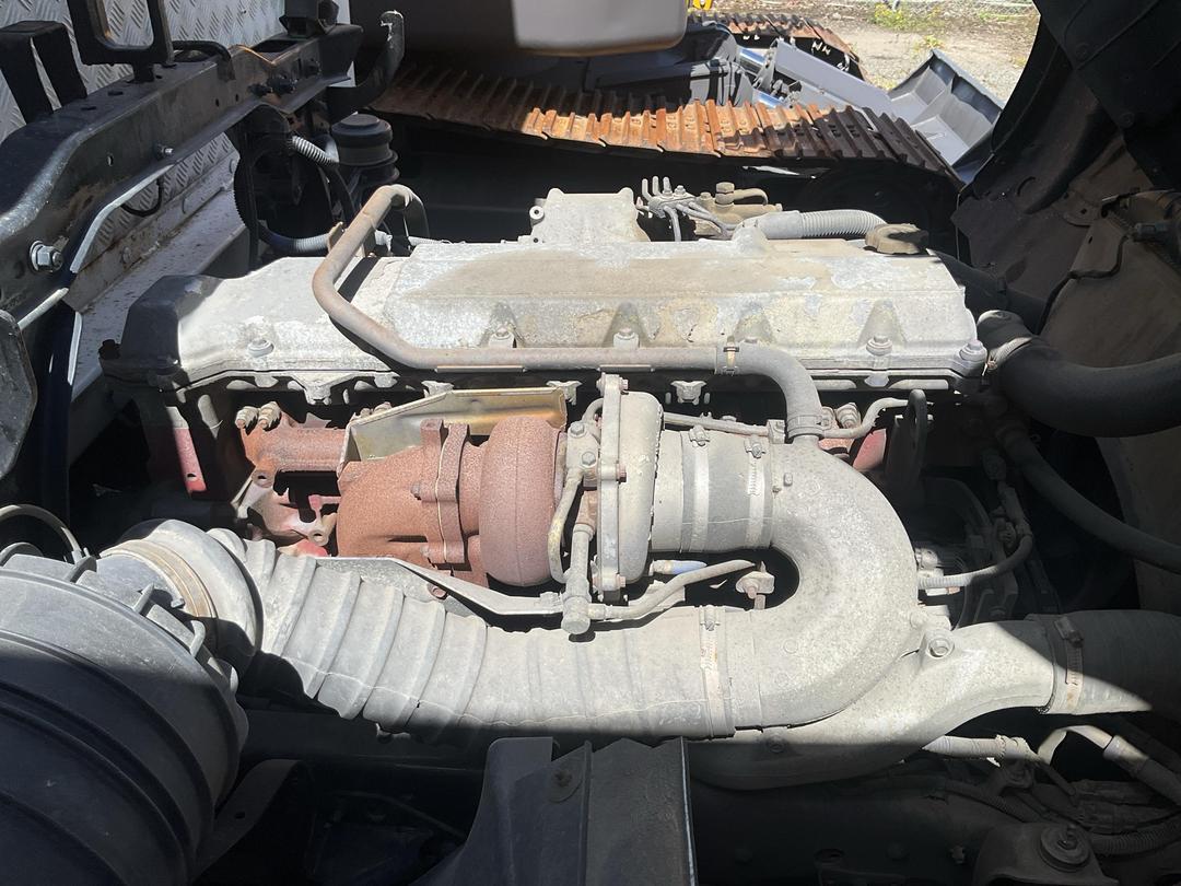 Photo '13' of Hino FD 1JLAG-HAU Curtainsider