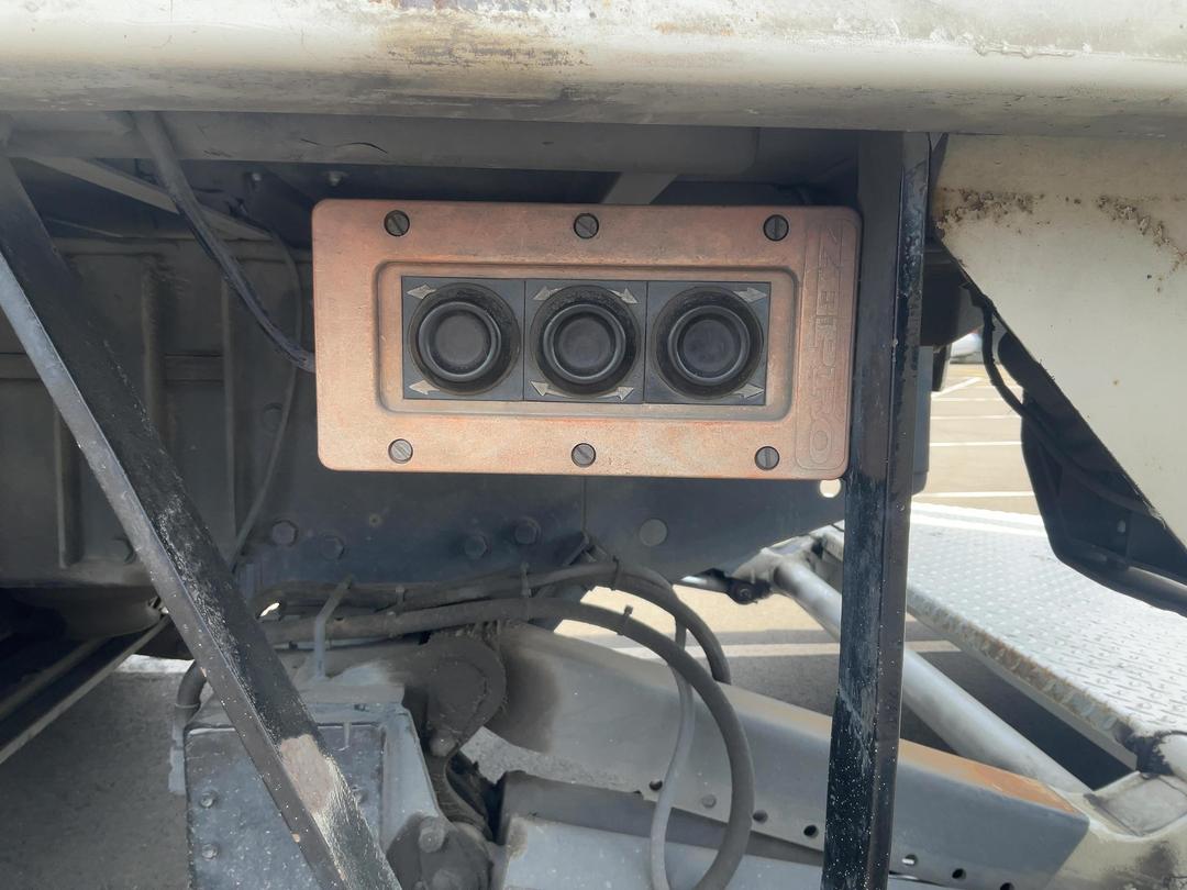 Photo '21' of Hino FD 1JLAG-HAU Curtainsider