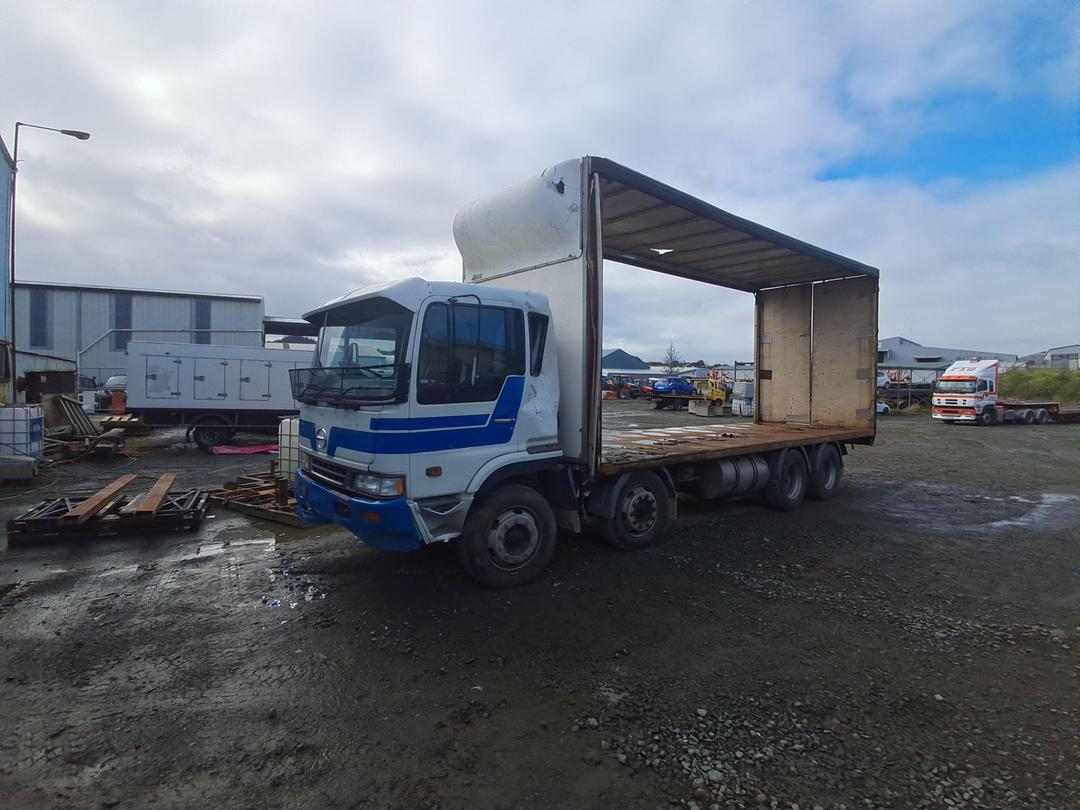 Photo '8' of Hino FY FYIKUL Curtainsider