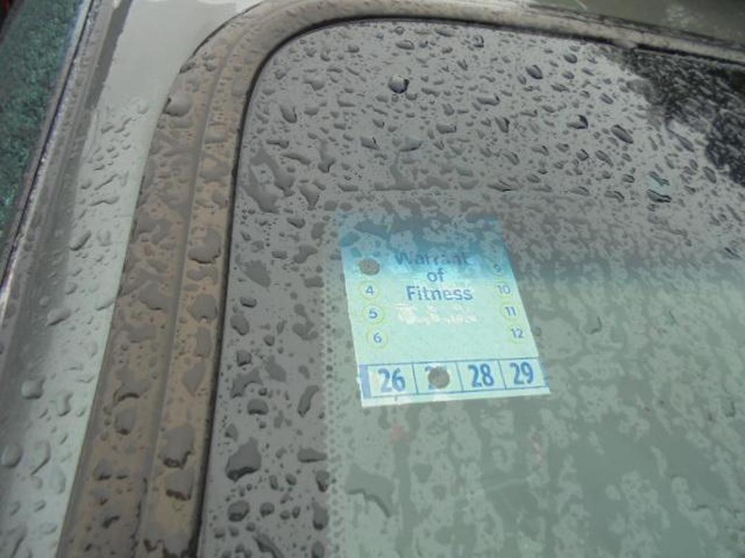 Photo '7' of Holden Berlina V6