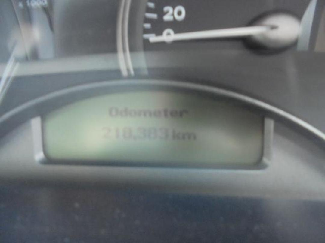 Photo '9' of Holden Berlina V6