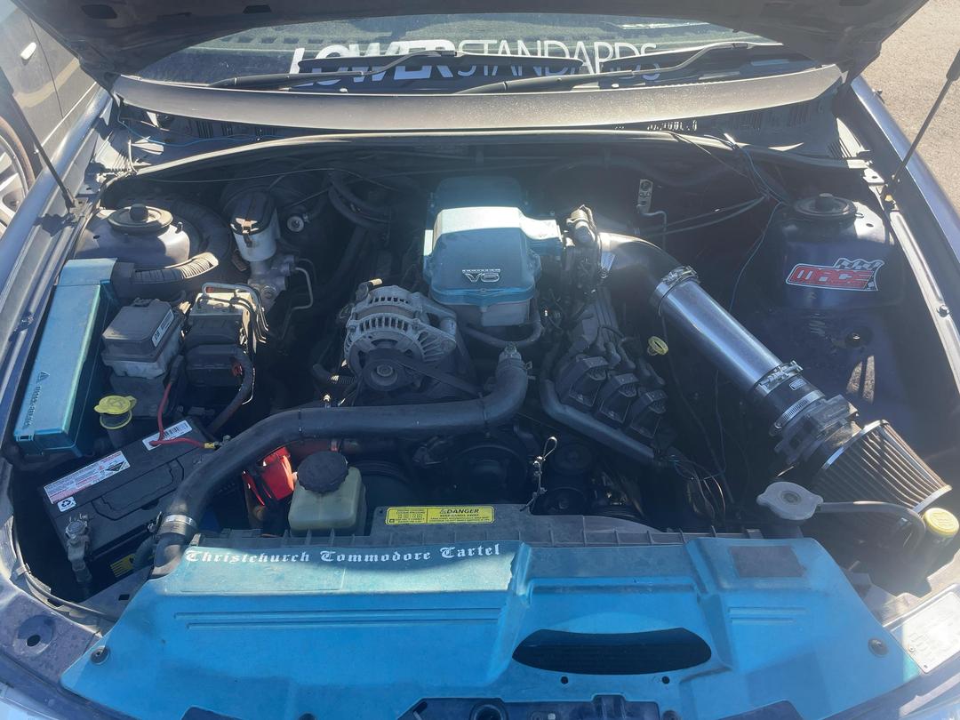 Photo '11' of Holden Commodore Equipe V6 Photo '11' of Holden Commodore Equipe V6