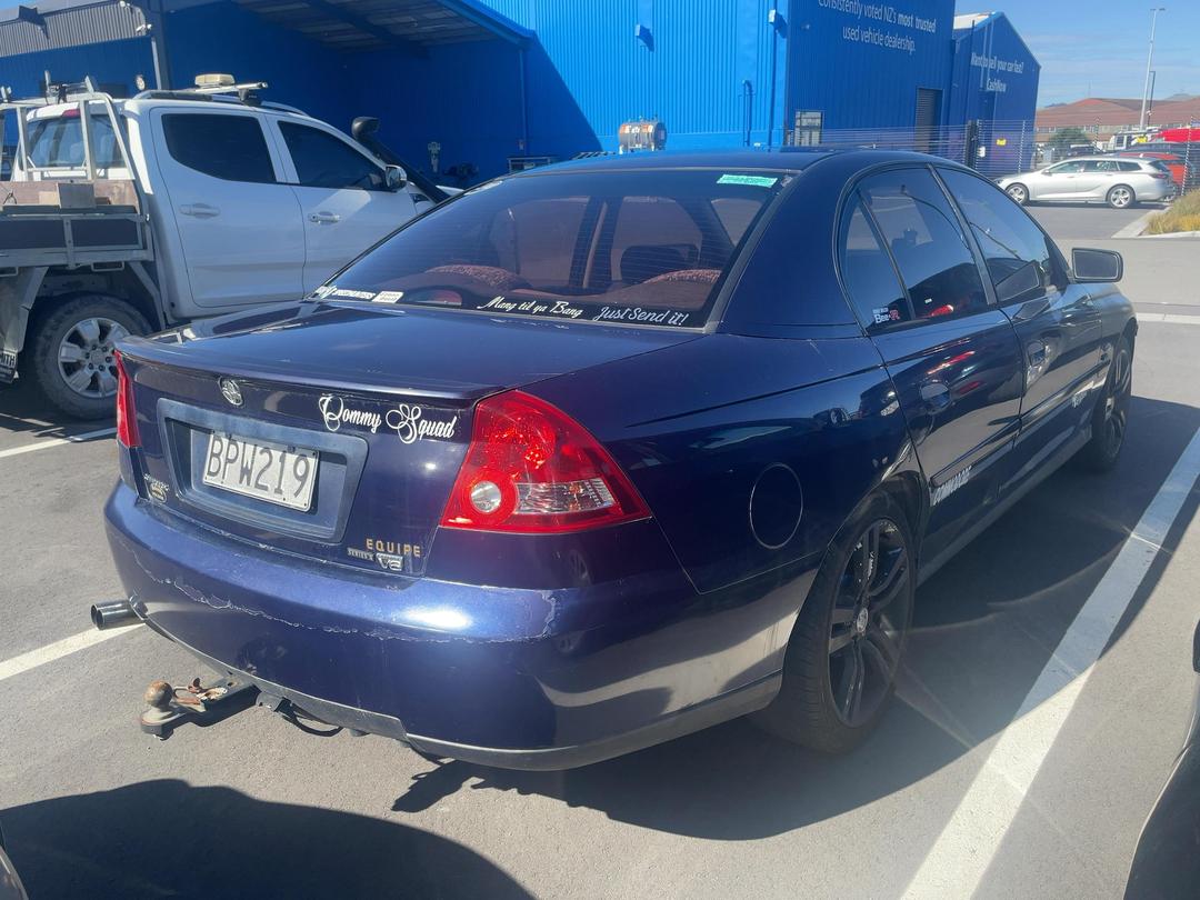 Photo '6' of Holden Commodore Equipe V6 Photo '6' of Holden Commodore Equipe V6