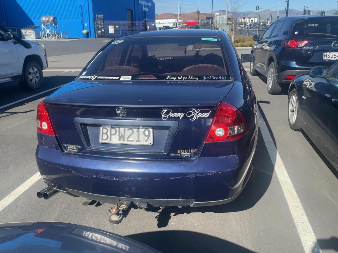 Photo '5' of Holden Commodore Equipe V6 Photo '5' of Holden Commodore Equipe V6