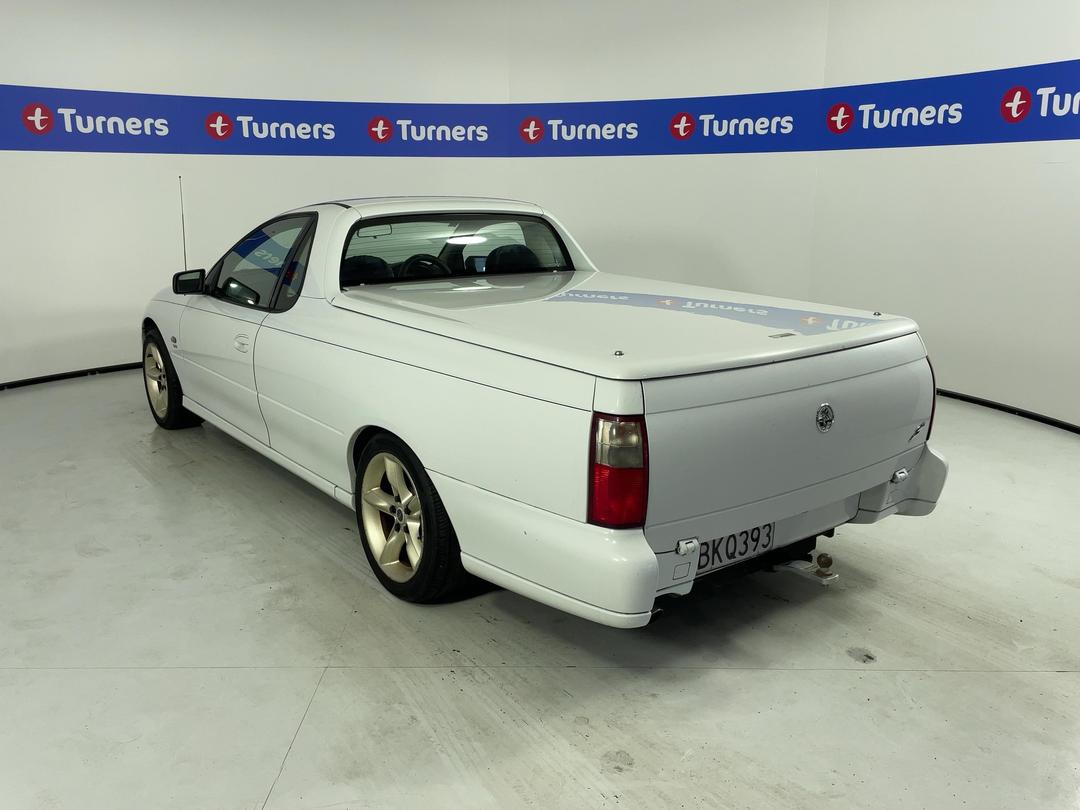 Photo '5' of Holden UTE