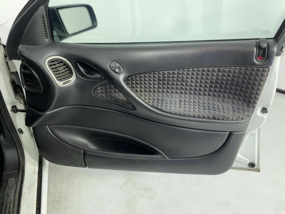 Photo '15' of Holden UTE