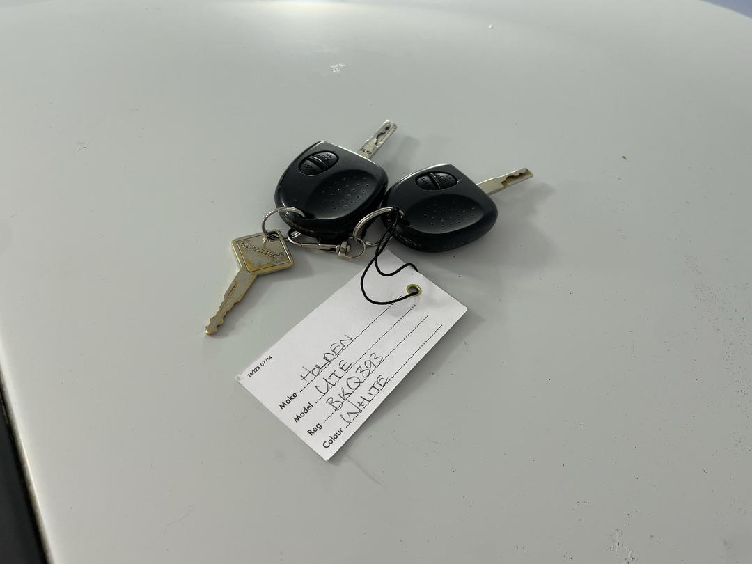 Photo '20' of Holden UTE
