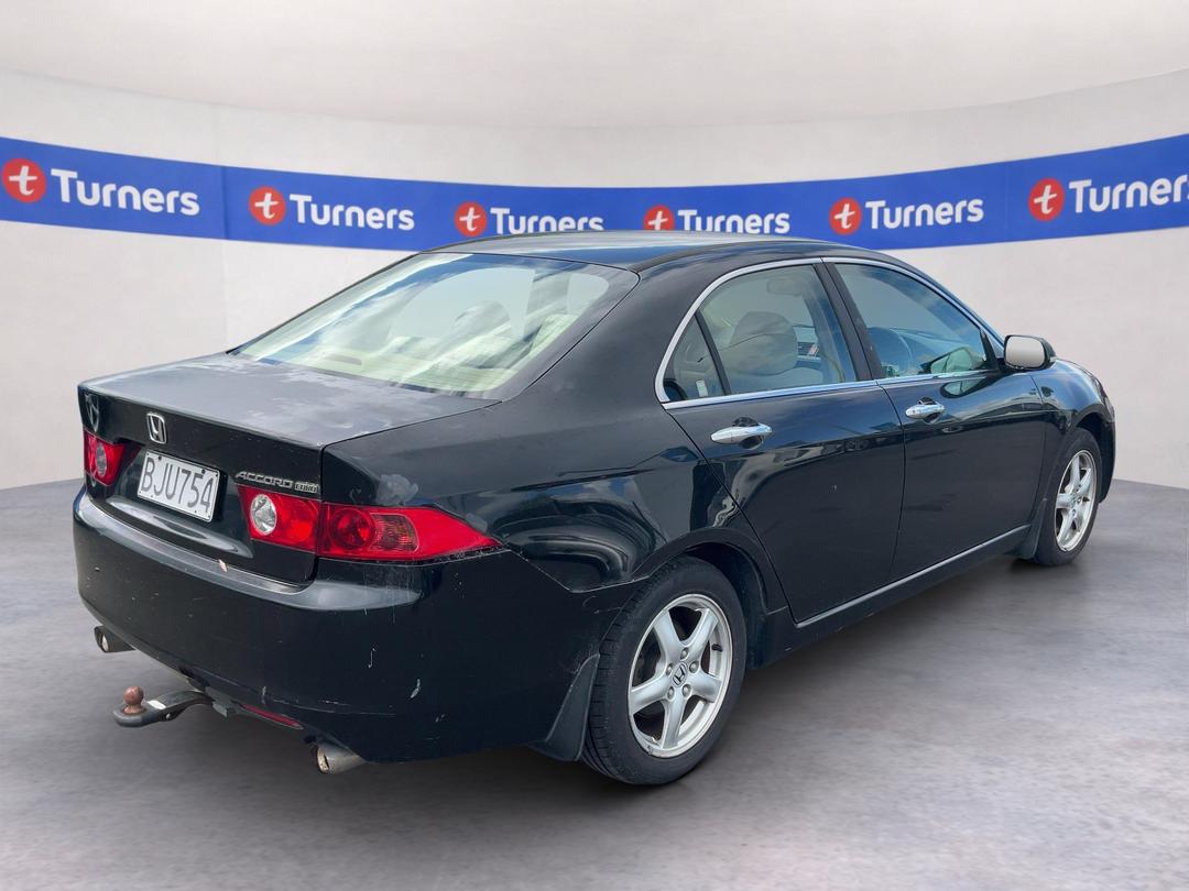 Photo '4' of Honda Accord Euro Photo '4' of Honda Accord Euro