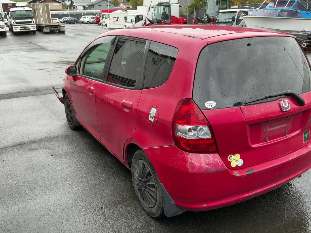 Photo '7' of Honda FIT Photo '7' of Honda FIT