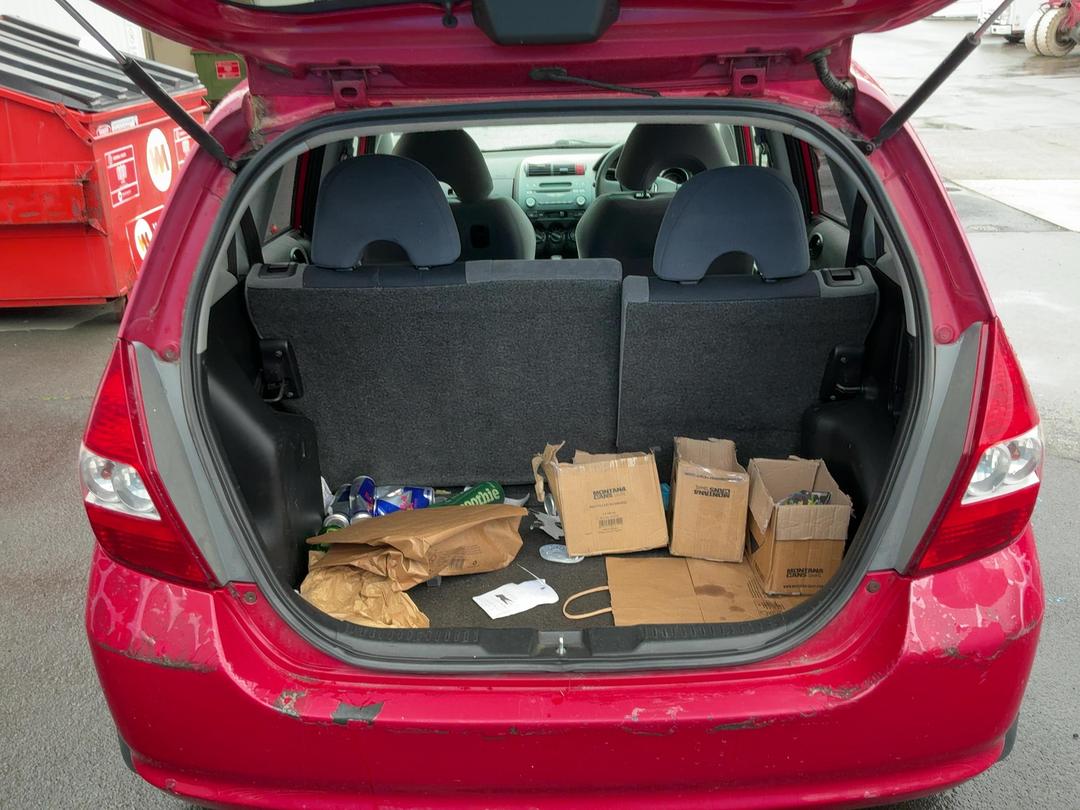 Photo '20' of Honda FIT Photo '20' of Honda FIT