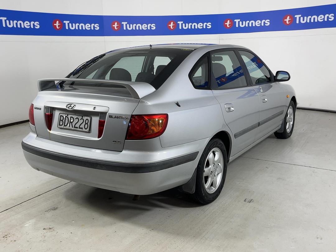 Photo '7' of Hyundai Elantra